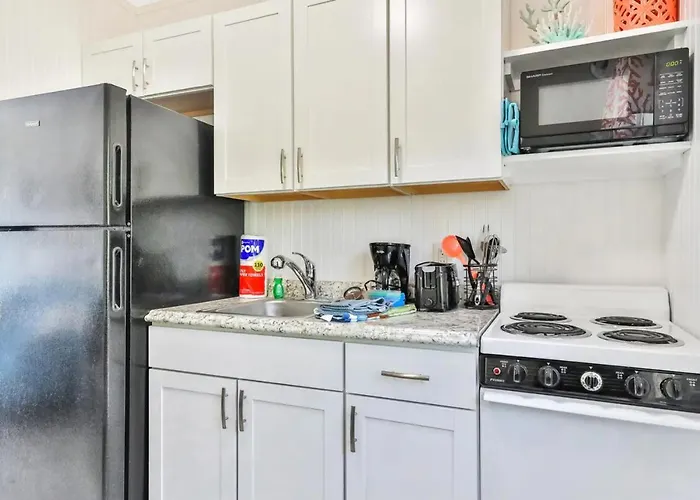 Pelican #8 Apartment Clearwater Beach